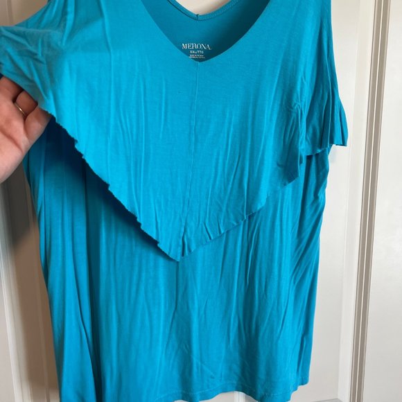 Reversible HiLo Skirt and Shirt Bundle - Picture 4 of 4